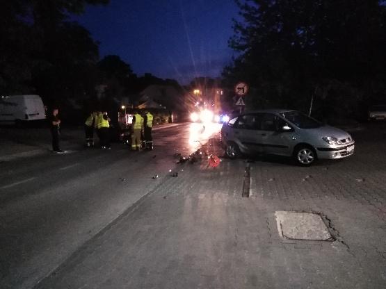 Echa wieczornej kraksy. Zajechał drogę motocykliście?