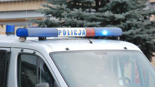 PILNE: samochód w rowie. Trwa strażacka akcja