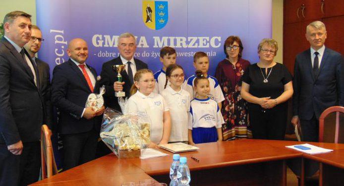 Cieszą się z boisk