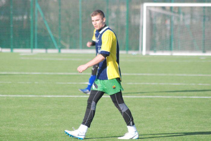 Rywal z 3 punktami. Star/Juventy lekcja futbolu