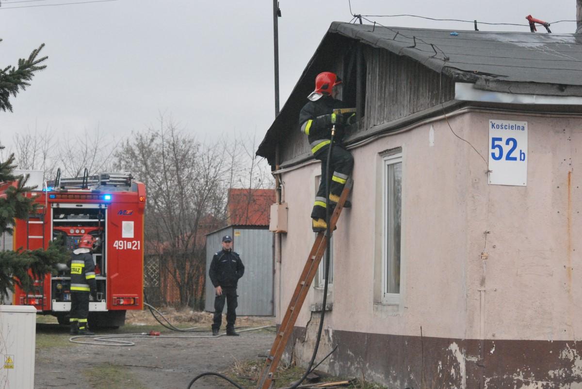PILNE: ewakuacja na Kościelnej. Mieszkańcy w śmiertelnej pułapce [ZDJĘCIA/VIDEO]