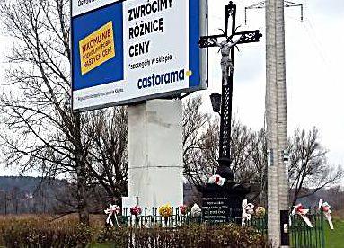 Co się stało z krzyżem?