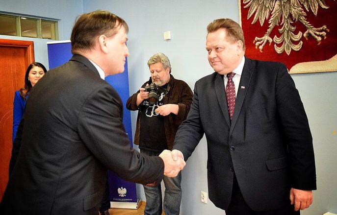 Dobre wieści dla powiatu. 3,2 mln zł na remont dróg