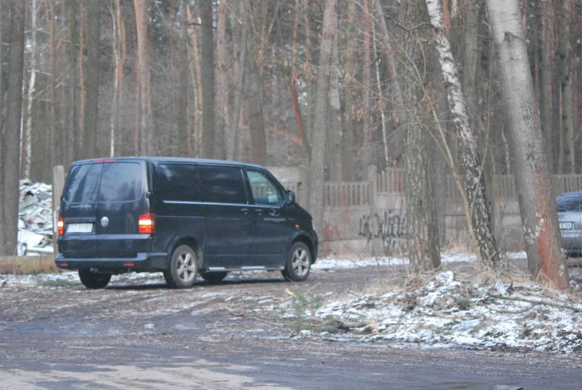 PILNE: zwłoki w lesie. Tajemnicza śmierć w okolicach starachowickiej kopalni [ZDJĘCIA]