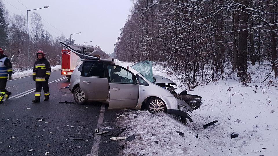 PILNE: tragedia pod Końskimi z udziałem mieszkańca Starachowic. Jechał ciężarówką [ZDJĘCIA]