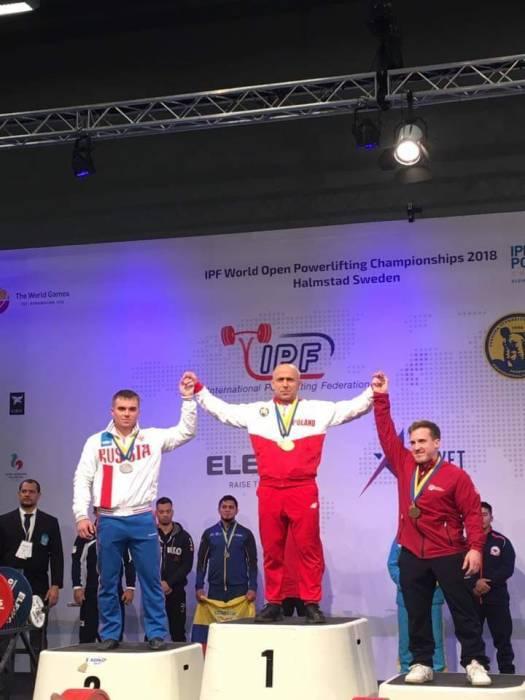 Niepokonany czempion od 17 lat na tronie