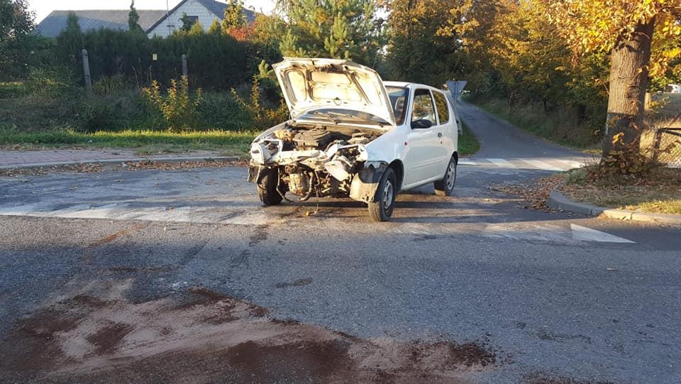 Kierowca fiata sprawcą wypadku. Pech na skrzyżowaniu w Wawrzeńczycach