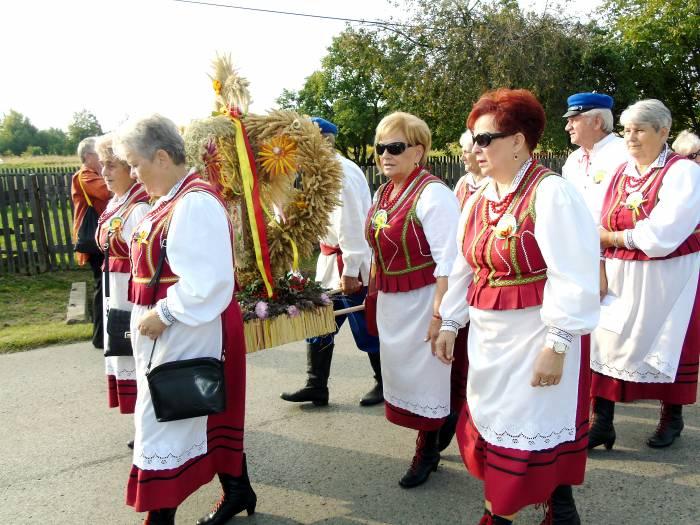 Dożynki gminne w Wąchocku [zdjęcia]
