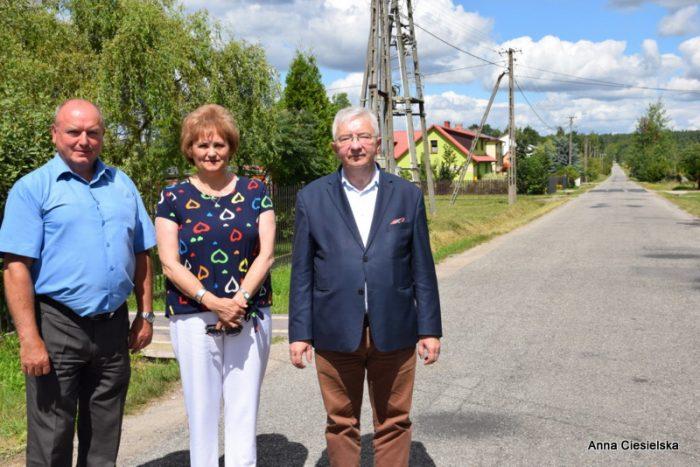 Doczekają się porządnej drogi!