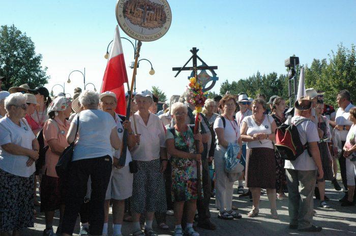 Pielgrzymi już w drodze (grupa I)