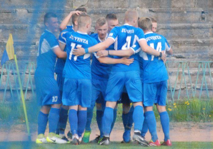 Elanie postawili trudne warunki. Juventa blisko upragnionego celu