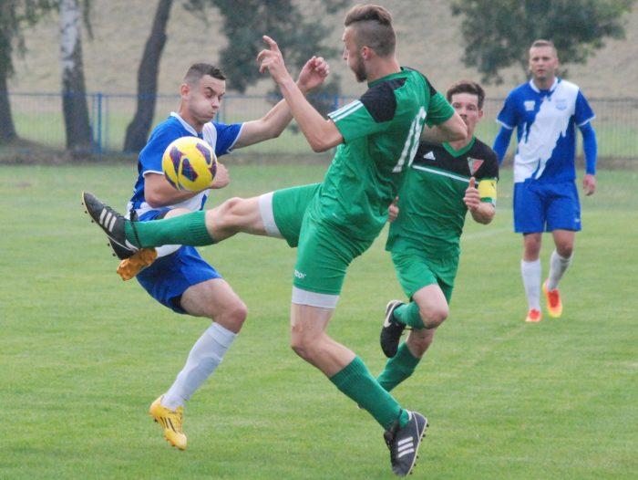 Kamienna jedną nogą nadal w IV lidze. Piotr Jedlikowski bohaterem