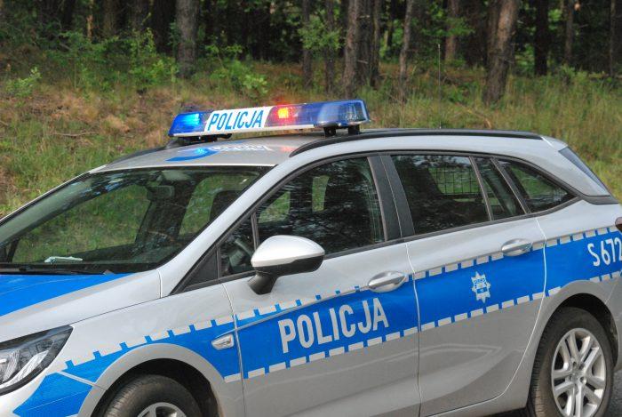Pechowa podróż 41-latka. Mężczyzna w przydrożnym rowie