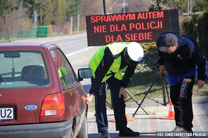 Gęste sito policyjnej kontroli [ZDJĘCIA]