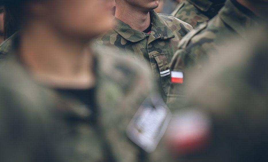 Pójdź dobrowolnie albo policja doprowadzi Cię przymusem!