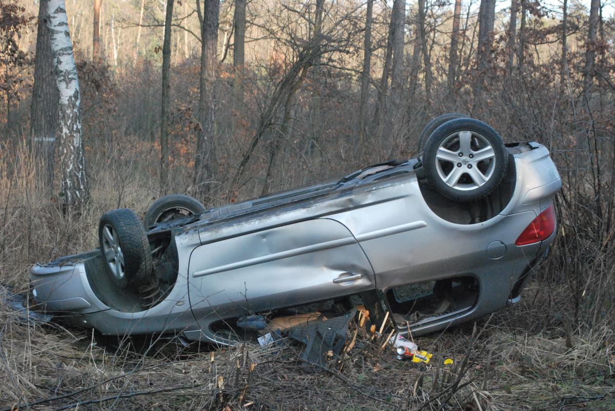 Znamy szczegóły kolizji na trasie Starachowice - Lubienia. Za kierownicą 35-latka