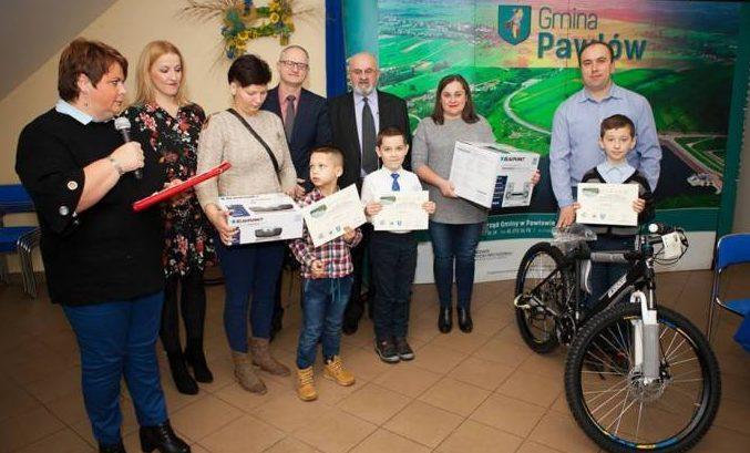 Dostali rowery i sprzęt grający