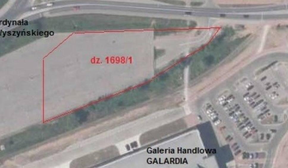 Targowica na plac manewrowy lub miasteczko ruchu?