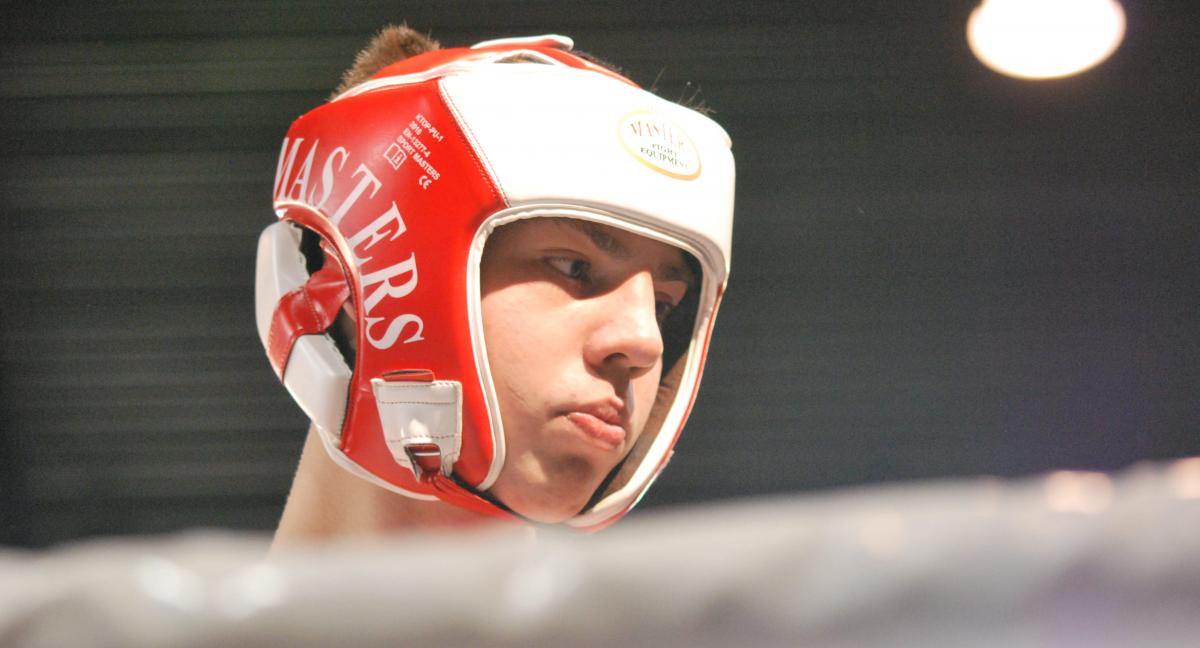Mistrzostwa Polski w kickboxingu. Filip Zawłocki w sobotę dał show!