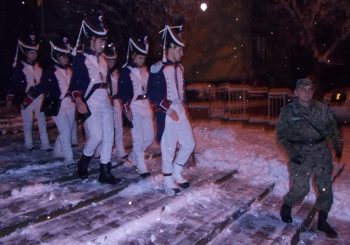 Msza, kwiaty i znicze. Uczczono rocznicę Powstania Listopadowego