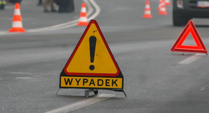 Gmina Brody: ford fiesta dachował w Adamowie. Kierowca bez szwanku