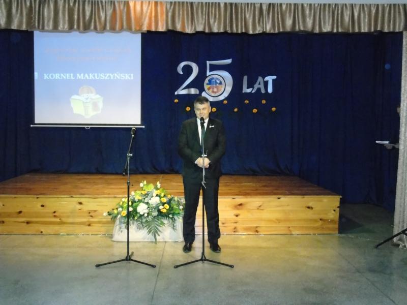 Barwnie uczcili 25-lecie