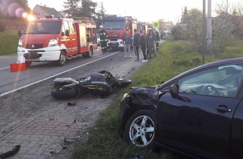 Ścigaczem prosto pod leona