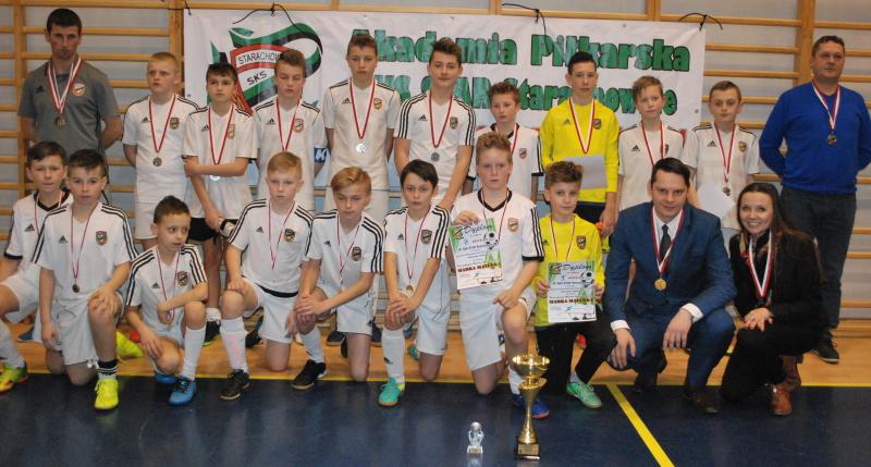 Korona dla króla została nad Kamienną