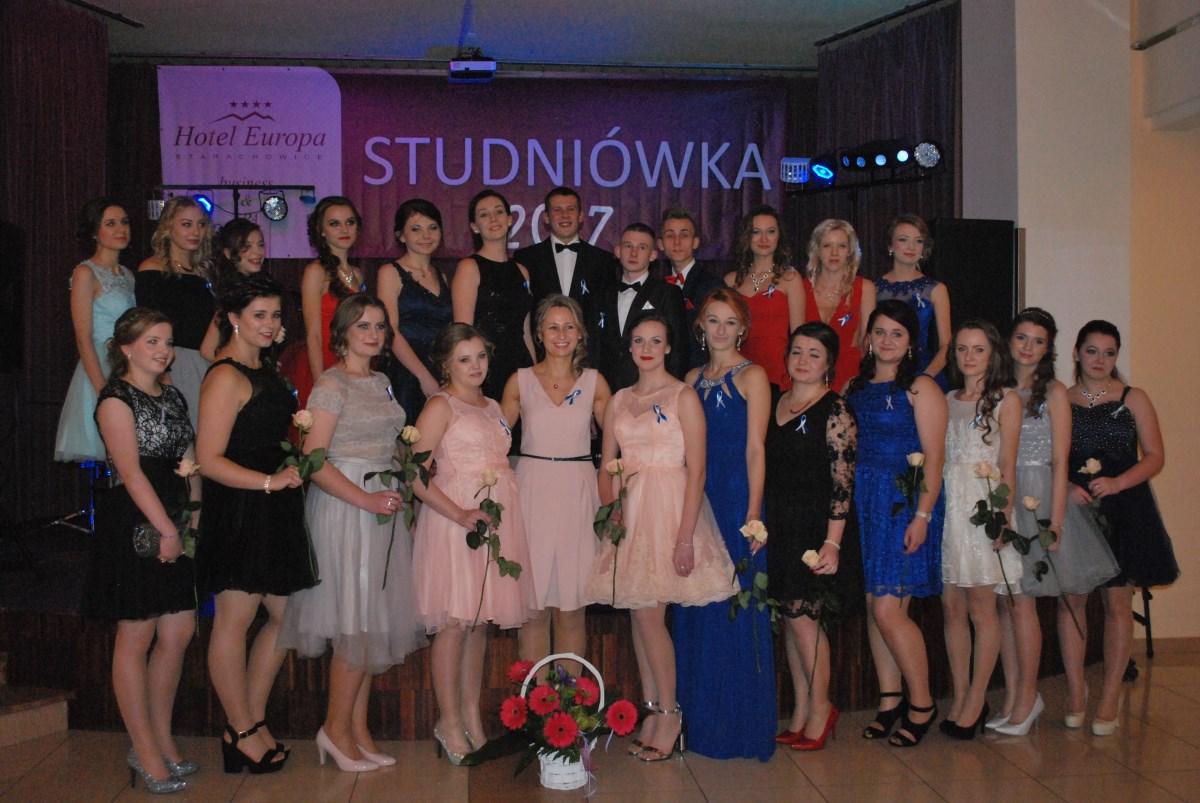 Studniówka 2017: ZSZ nr 1 w Starachowicach