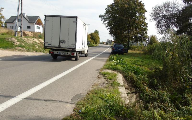 Wyrwa za barierką?
