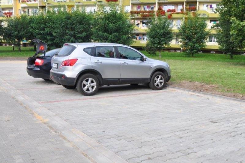 Budowa miejsc postojowych przy ul. Skalistej