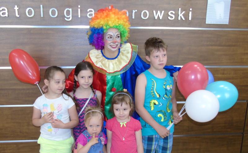 Zdrowy uśmiech na wakacje