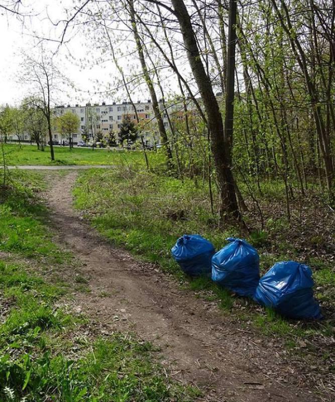 Śmiecimy, a sprzątać nie ma komu