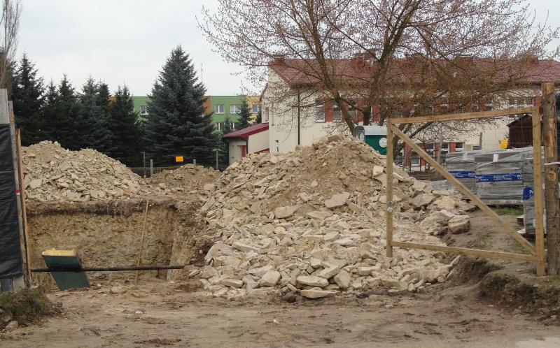 Stacja paliw koło przedszkola
