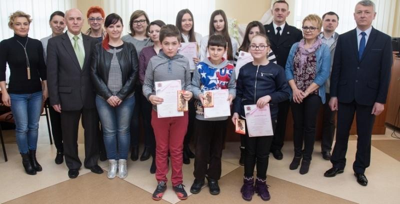 Młodzież zapobiega pożarom