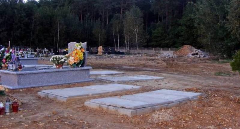 4 tysiące grobów i kolumbarium