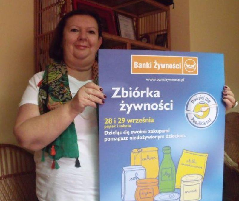 Niesie pomoc głodnym i niedożywionym