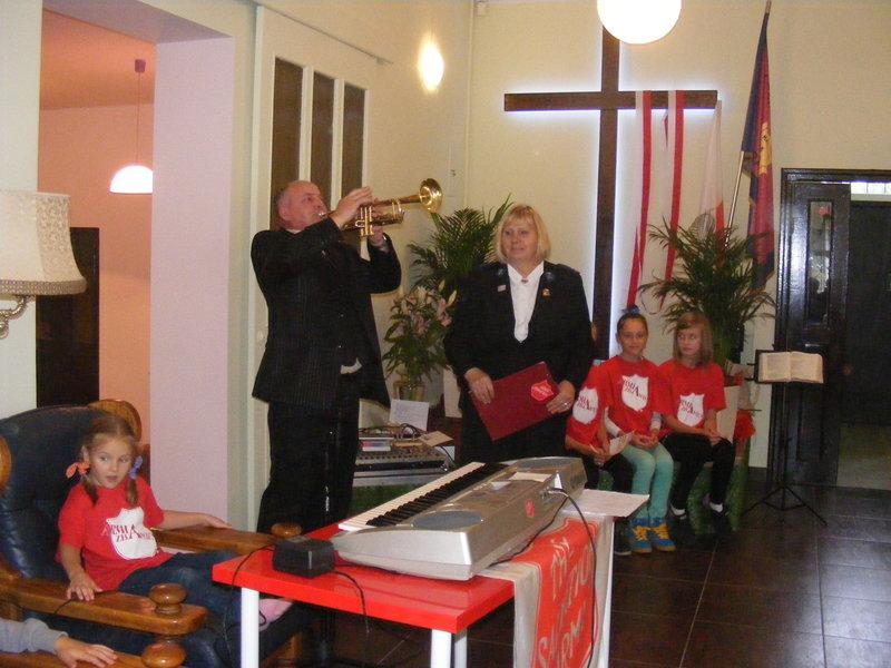 Armia Zbawienia w swojej siedzibie
