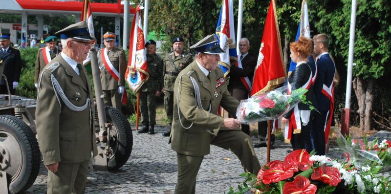 Zasłużyli na wieczną pamięć