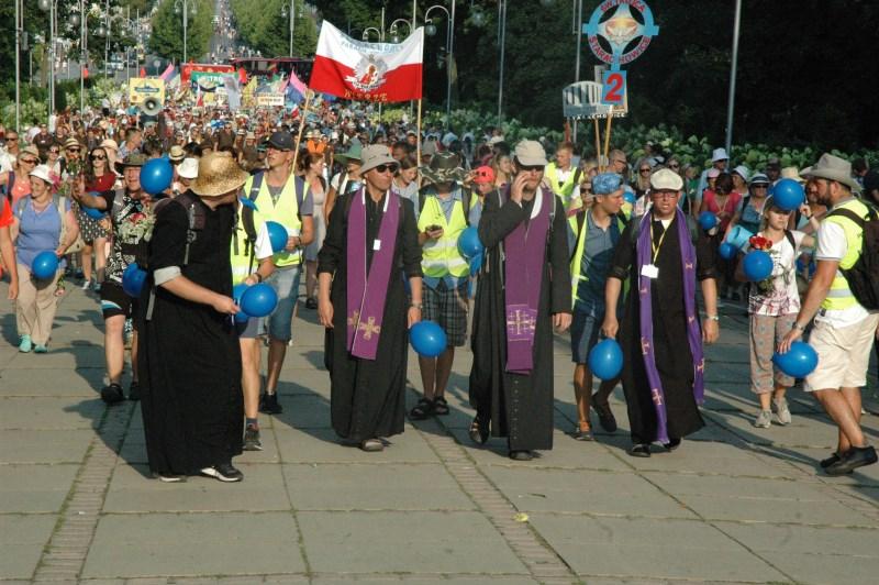 Upalna pielgrzymka bez kropli deszczu [zdjęcia]