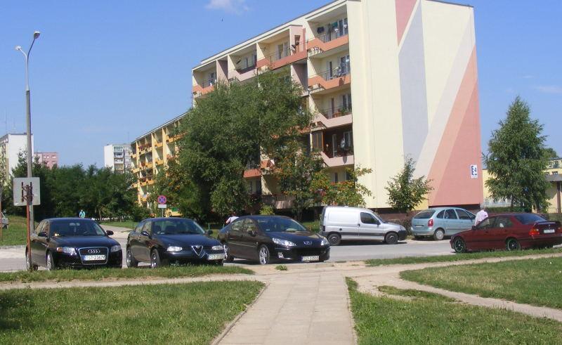 Tarasują przejście