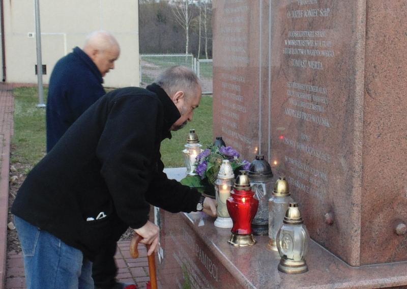 Pamiętamy o Katyniu i Smoleńsku