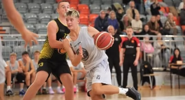 Koszykarze Basket Starchowice przegrywają na inaugar…