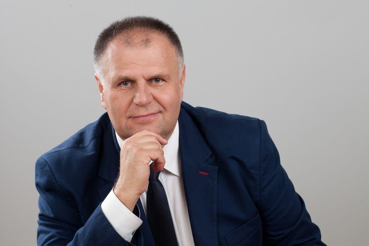 Okiem Cyrańskiego - Pustynia nawodniona obietnicami