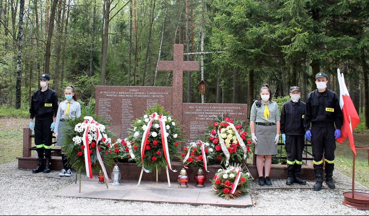 Pamiętają o pomordowanych mieszkańcach Królewca i Adamowa [zdjęcia]