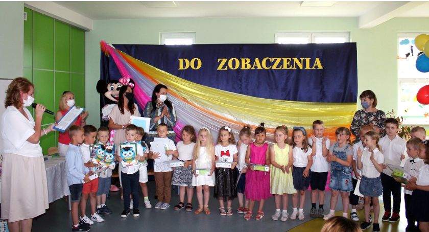 Uroczyste zakończenie roku przedszkolnego w Smykowie