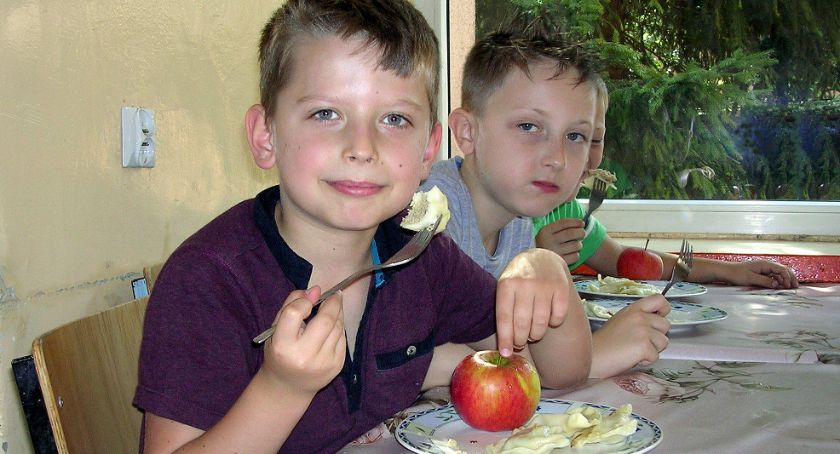 GMINA SŁUPIA KONECKA. Przyjmują wnioski o dożywianie dzieci w szkole