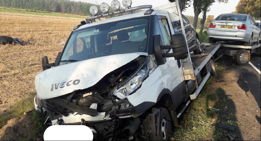 Plama oleju czy wrak na drodze - przez to cierpi środowisko