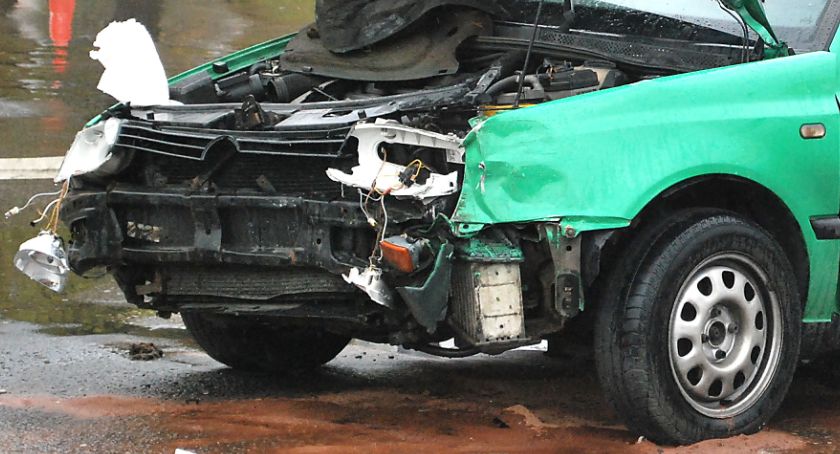 KOŃSKIE. Volkswagenem najechał na volkswagena