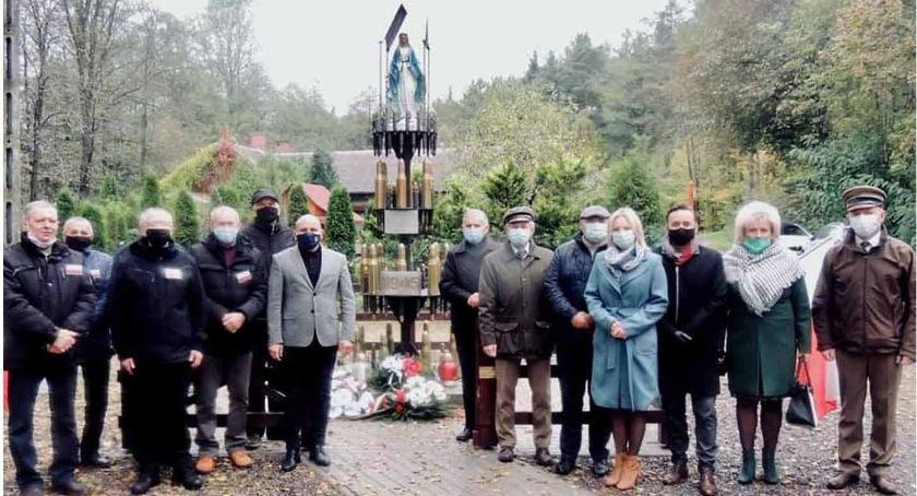 Niekłański Październik, skromny akt patriotyzmu